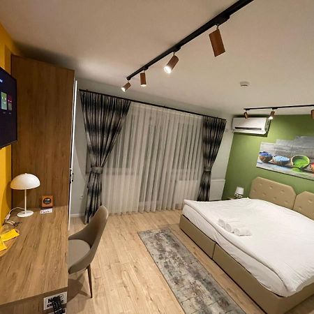 פרישטינה Avenue Apartment מראה חיצוני תמונה